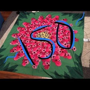 ISO — Lush Floral Knot Wrap